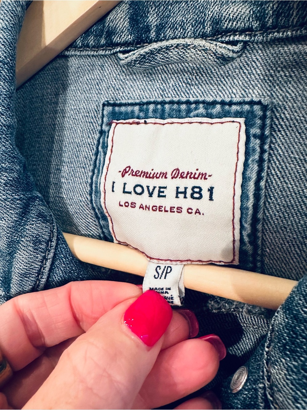 I Love H81 Size S Cropped Denim Jacket Girl Power Patches - Picture 5 of 11